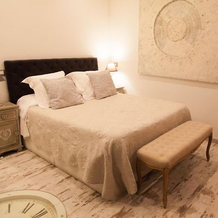 Apartamento Garcia Paredes Solo Adultos Madrid Bagian luar foto